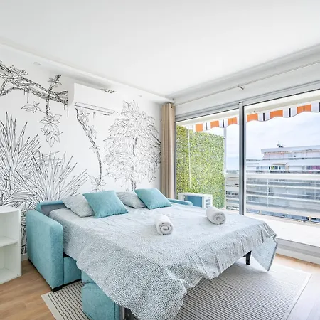 アパート Appartement, Proche Mer, Piscine, Climatisation アンティーブ