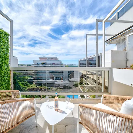 Appartement, Proche Mer, Piscine, Climatisation アパート アンティーブ
